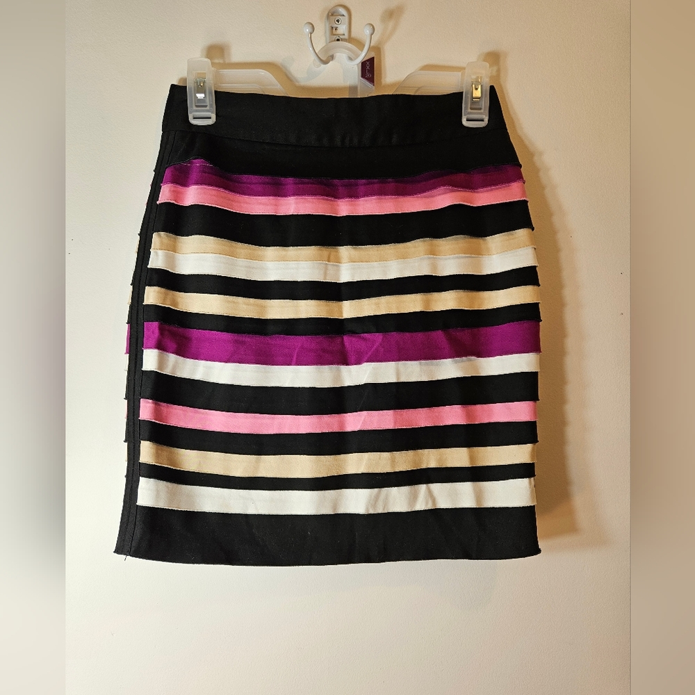 Women's Layered White House Black Market Skirt Size 00 #W-416